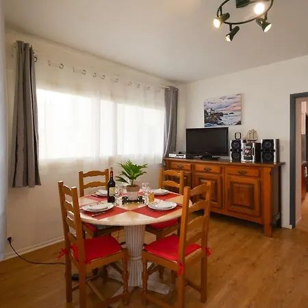 Petit appartement douillet très bien situé Biarritz Extérieur photo